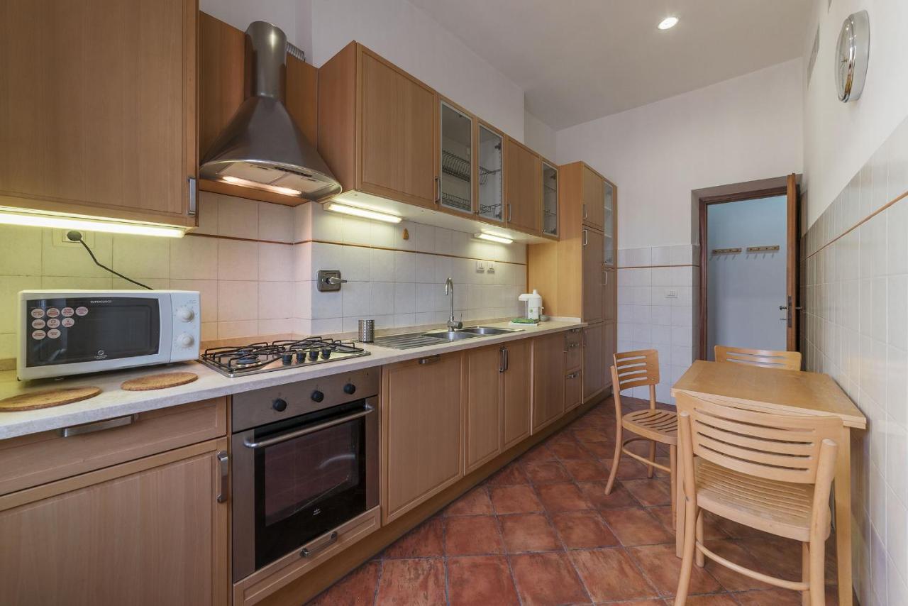 Roman Experience Testaccio Flat Apartment ภายนอก รูปภาพ