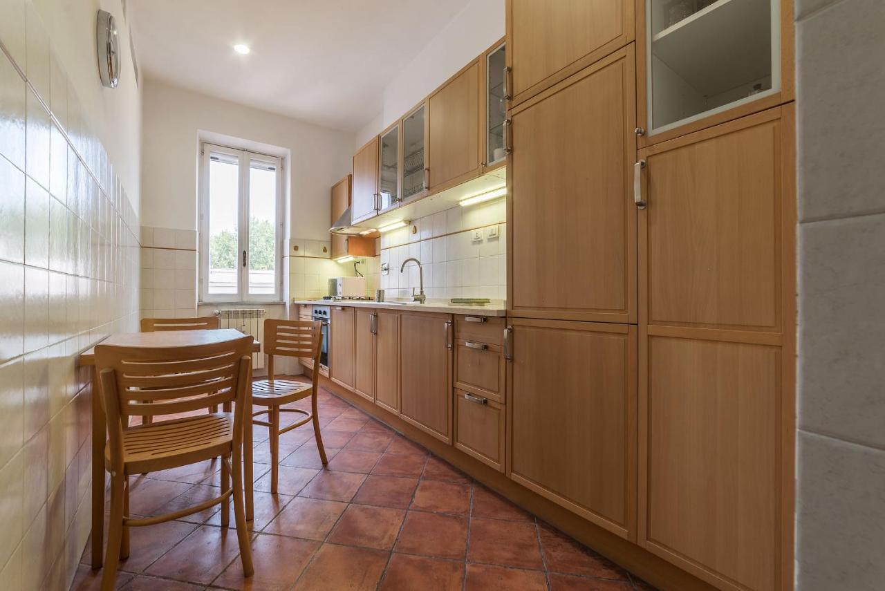 Roman Experience Testaccio Flat ภายนอก รูปภาพ